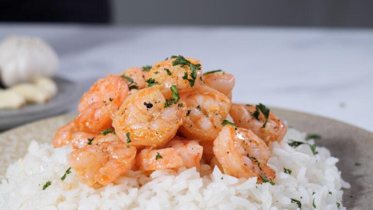 Camarones con salsa de ajo San Jorge